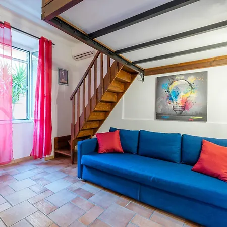 Casa Giovi - Apartment With Garden-3